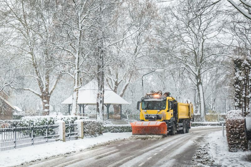 Road Snow Plowing in Brooklyn, NY