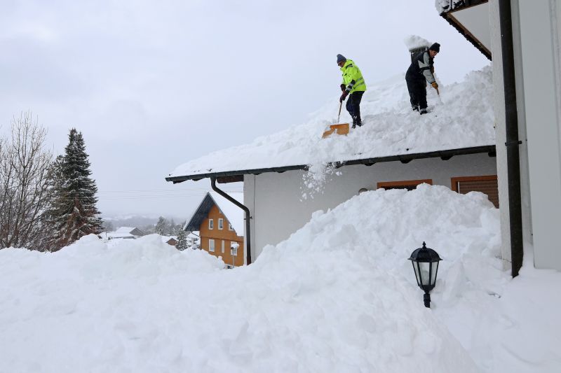 Rooftop Snow Removal in New York, NY